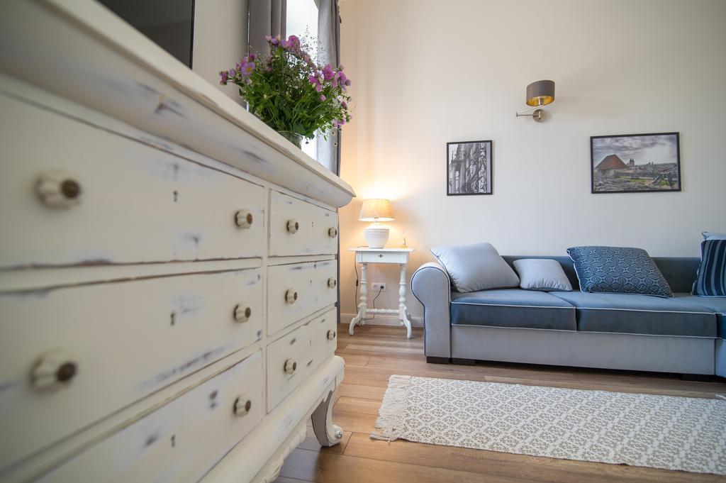 Brody Apartman Eger Extérieur photo
